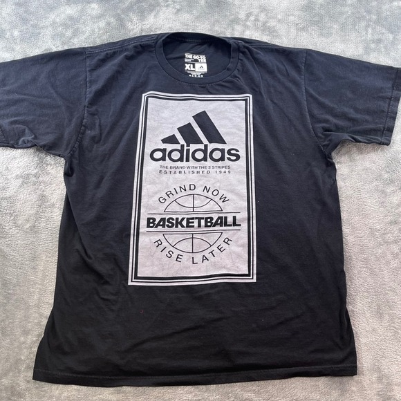 adidas Other - Adidas Mens The Go-To Tee Black Basketball Graphic T XL Grind Now Rise Later